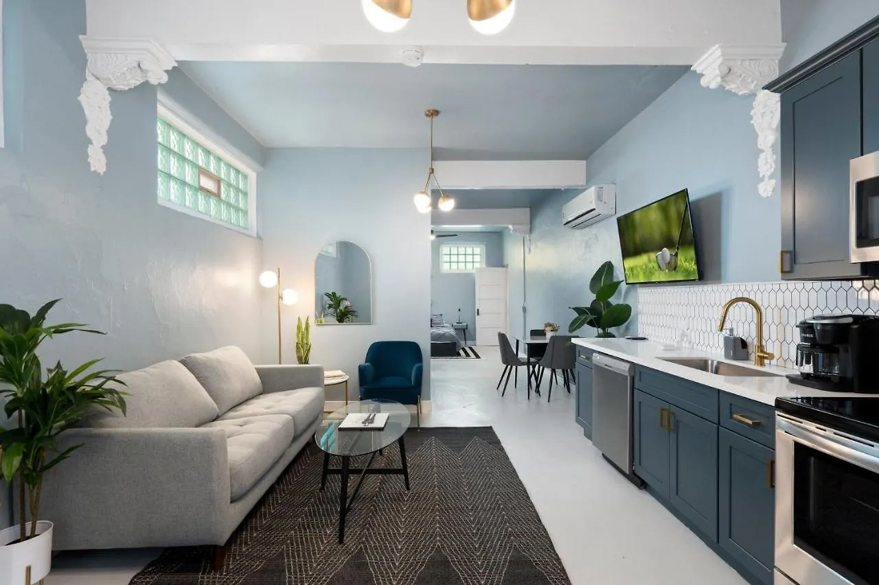 Avalon Suites Phoenix